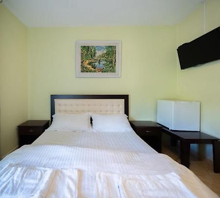 Vila Shen Maria Hotel Voskopojë Exterior foto