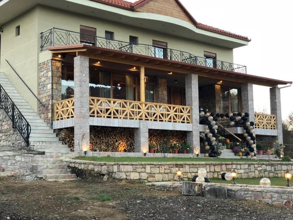 Vila Shen Maria Hotel Voskopojë Exterior foto